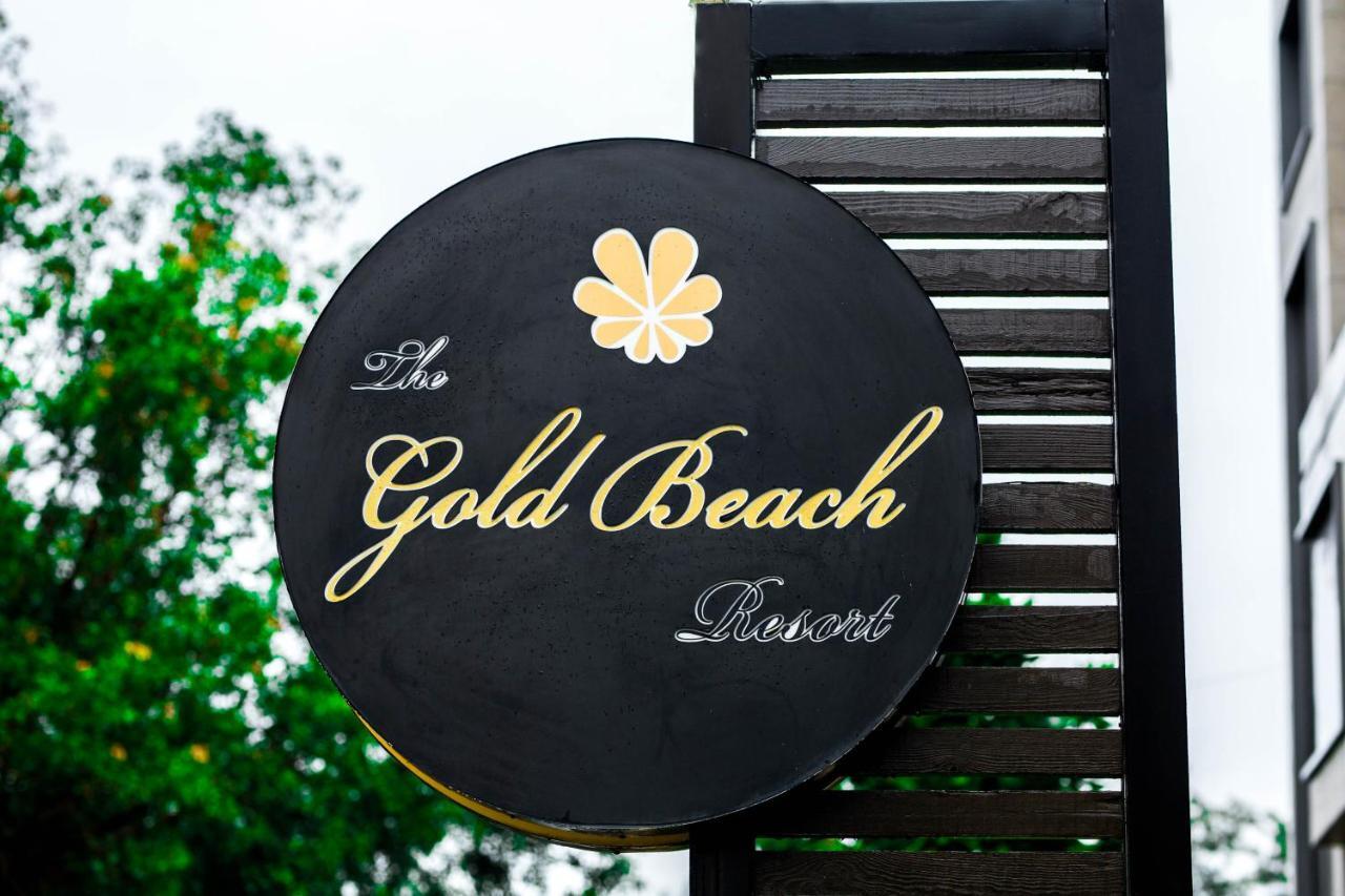 The Gold Beach Resort Daman Exterior photo